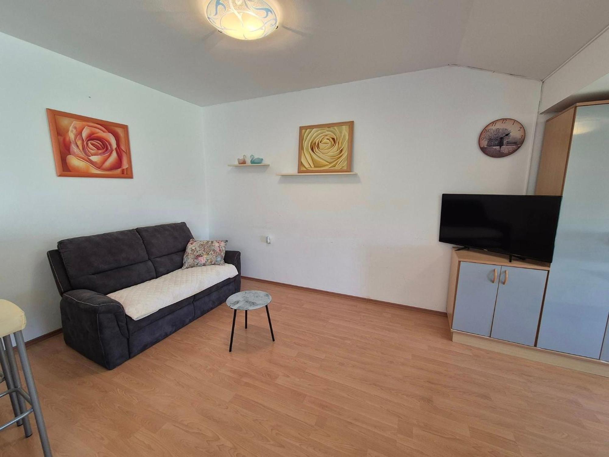 Apartments Velinka Mundanije Zewnętrze zdjęcie