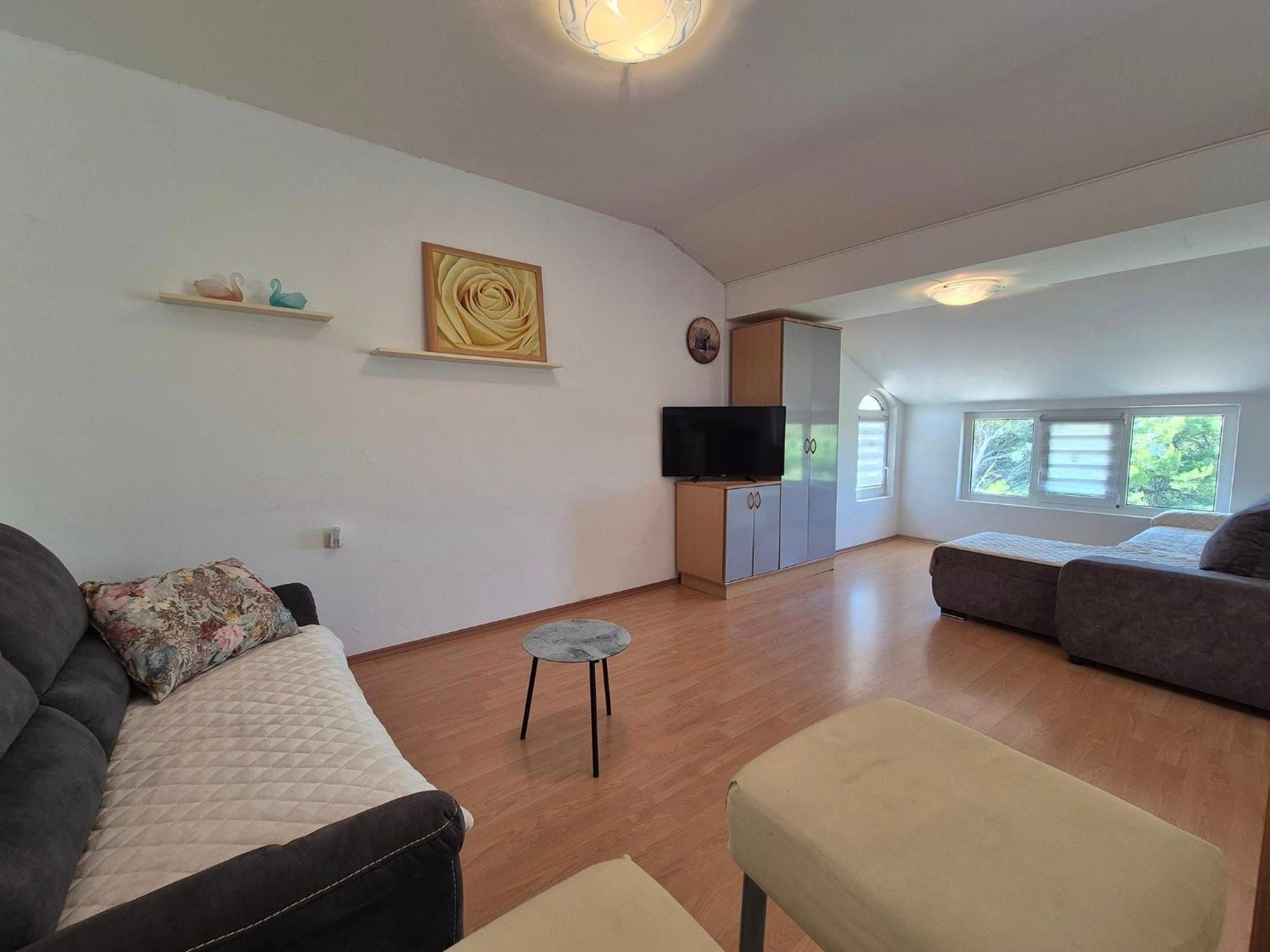 Apartments Velinka Mundanije Zewnętrze zdjęcie